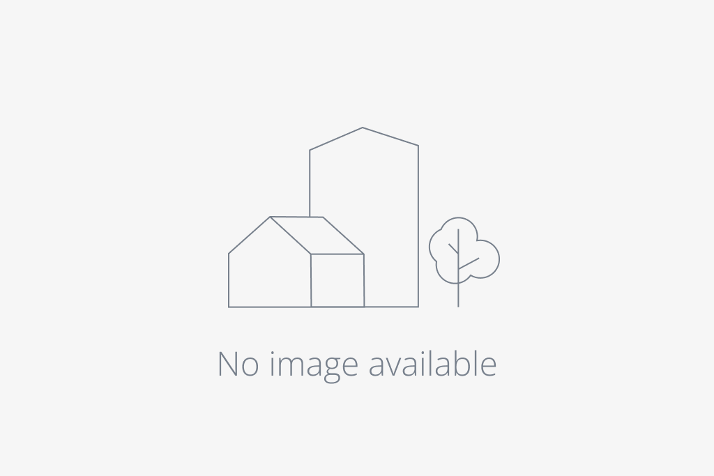80 NW Valleyview Drive, Waukee, IA, 50263 80 NW Valleyview Drive, Waukee, IA, 50263